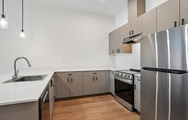 1 bed, 1 bath, 548 sqft, $2,150, Unit 105