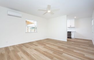 1 bed, 1 bath, $1,995, Unit 7613