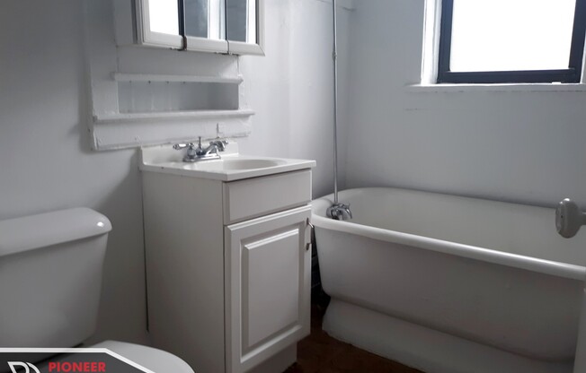 2520 N. Kedzie Boulevard, Unit 3S