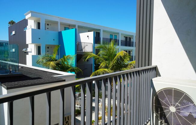 2 beds, 2 baths, 853 sqft, $3,295, Unit 221