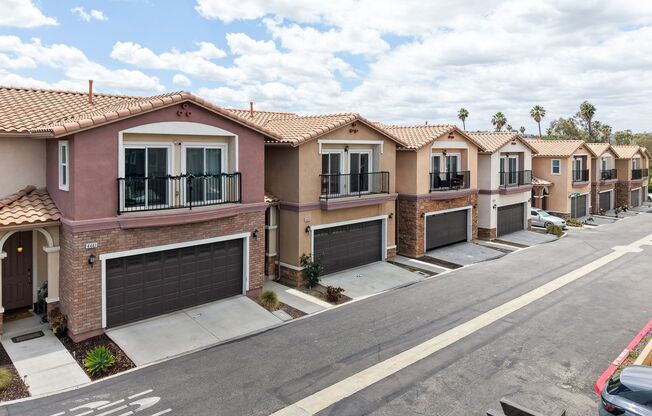 Lovely Home in Chino Valley Unified School District!