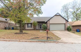 Beautiful 3 Bed / 2 Bath Home in Fort Smith!