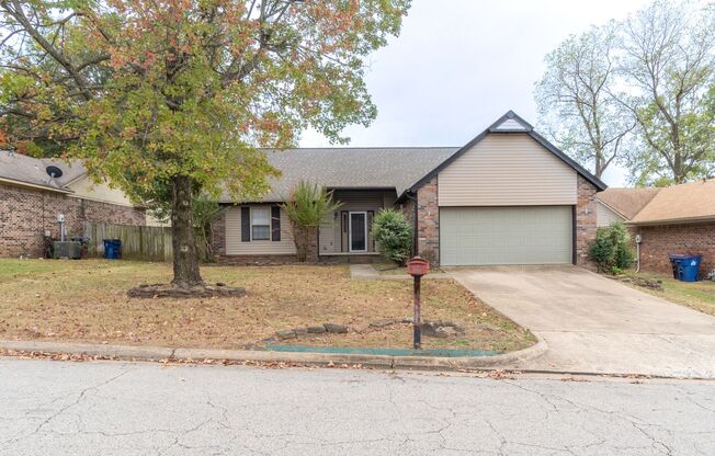 Beautiful 3 Bed / 2 Bath Home in Fort Smith!