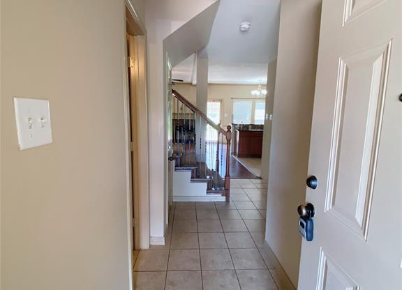 4024 VIS MAR DR