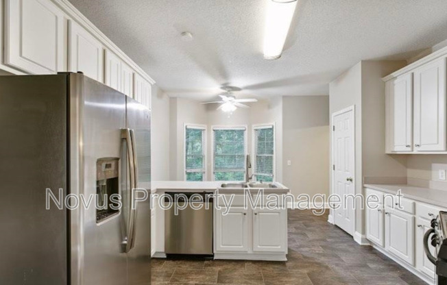 61 MULBERRY PL
