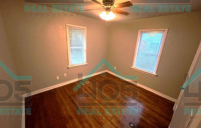 4 beds, 1 bath, $1,100