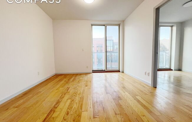 1 bed, 1 bath, $2,700, Unit 3