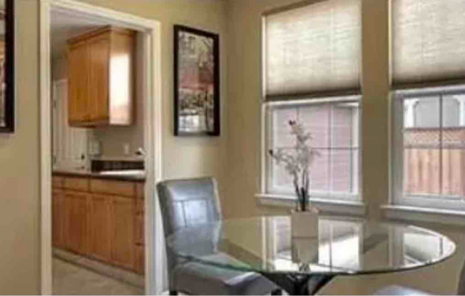 8 N BOYLE HTS CT
