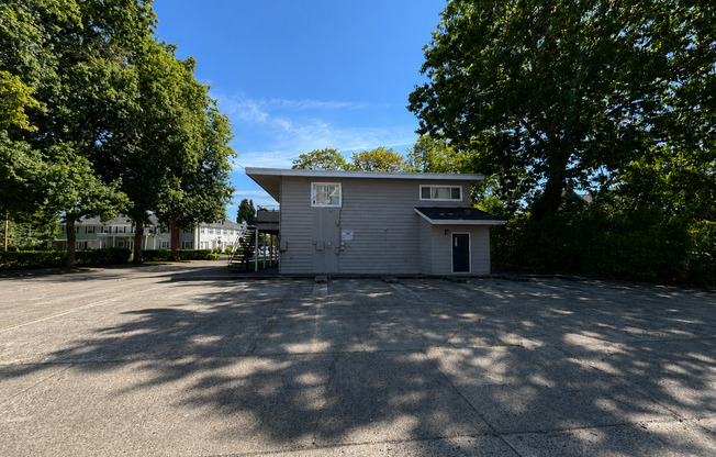 465-01 2510 NW Van Buren Corvallis LLC ( Greekside)