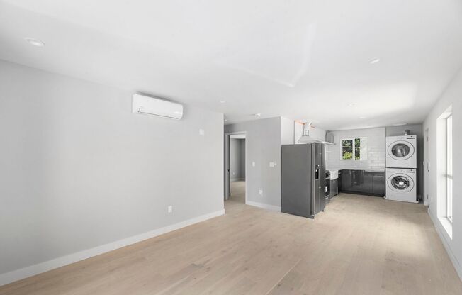 5150 Ithaca Ave