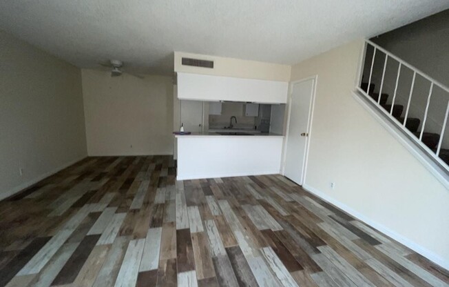 1307 ELIZABETH AVE