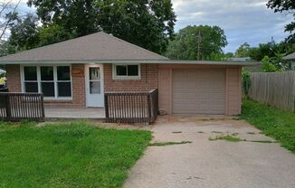 2 beds, 1 bath, $1,700