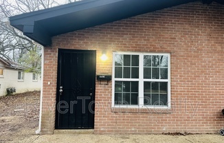 3525 VANUYS RD