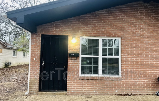 3525 VANUYS RD