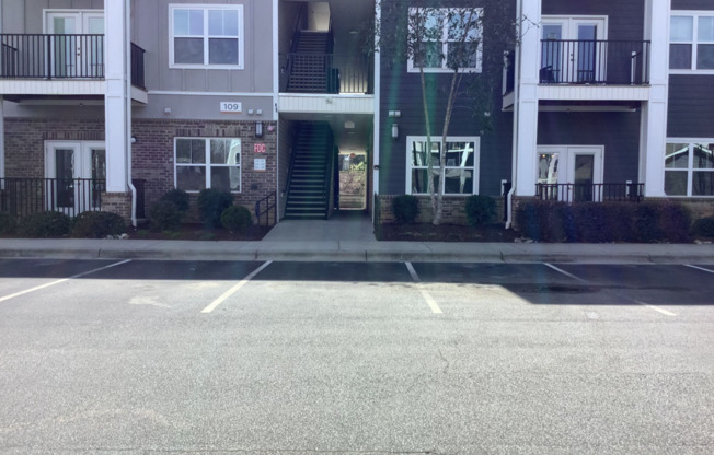 2 beds, 2 baths, 1,003 sqft, $4,440, Unit 109-1A
