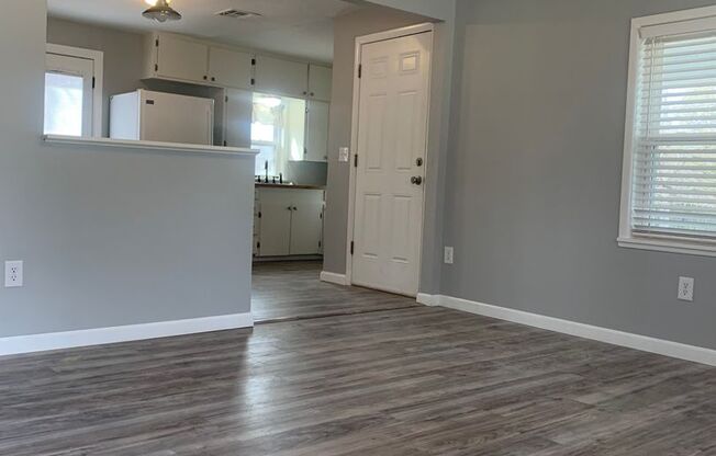 Charming Two Bedroom Downtown Springdale - 50% OFF FIRST MONTHS RENT!