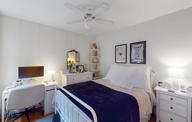 3 beds, 2 baths, 850 sqft, $4,995, Unit 17