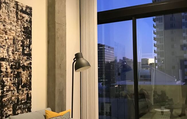 Studio, 1 bath, 382 sqft, $3,450, Unit 801