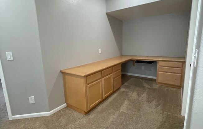 3 beds, 2 baths, $3,000