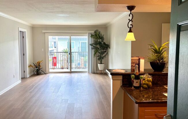 1 bed, 1 bath, 836 sqft, $2,550, Unit A040