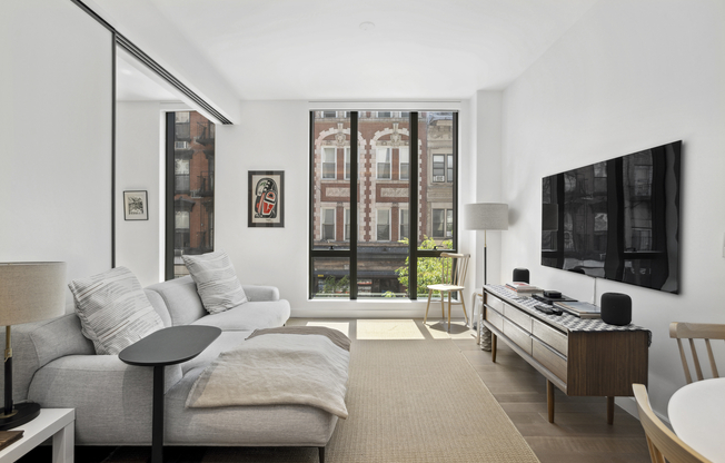 150 RIVINGTON ST