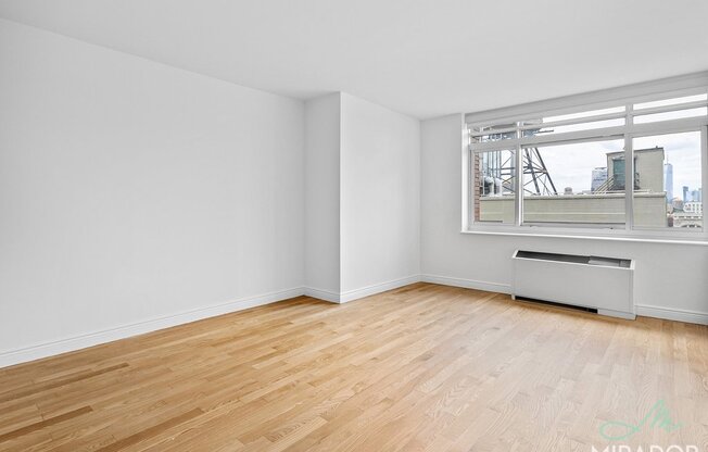 Studio, 1 bath, $5,100, Unit 1705