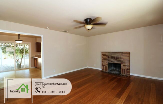 2931 Kenco Ave - Covered Patio with a Large Fenced Backyard