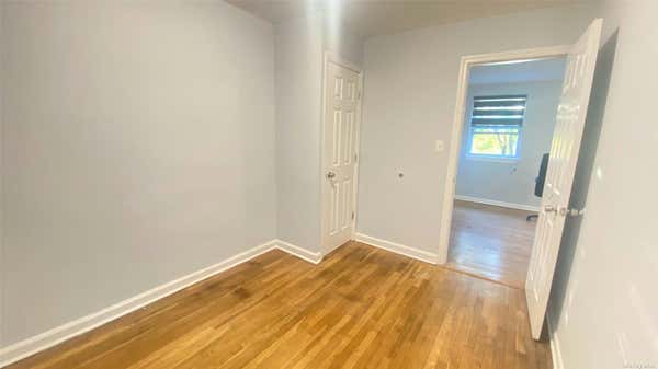 3 beds, 1 bath, $2,900