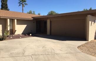 7523 N. Via de la Campana