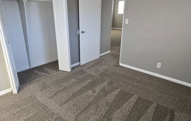 2 beds, 1 bath, 750 sqft, $970, Unit B02 1020 07