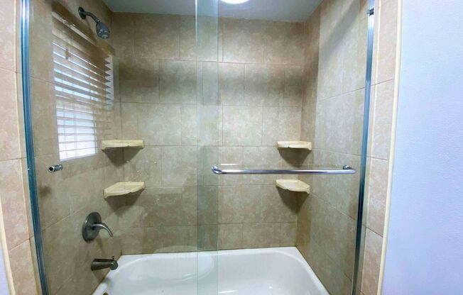 Studio, 1 bath, 500 sqft, $1,495