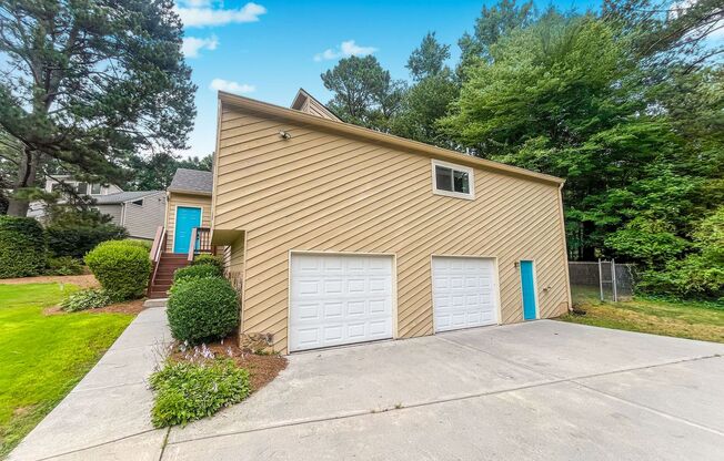 East Cobb 4B / 3BA Home on Cul-de-sac