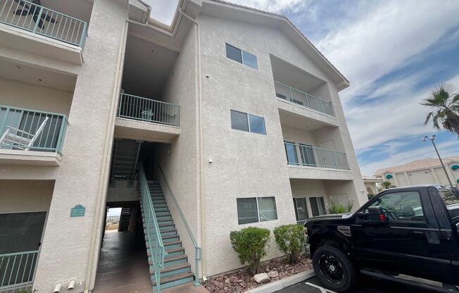 Welcome to 3550 Bay Sands Dr. #2088!