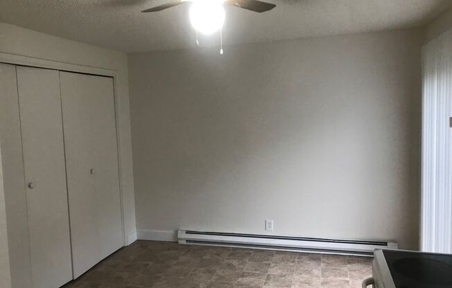 With summer around the corner, your life just got better!! 2 bed townhome!!