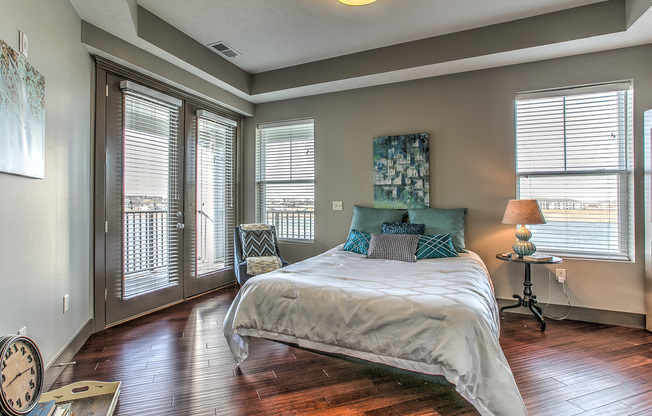 1 bed, 1 bath, 677 sqft, $1,425, Unit B - 1004 Unit 108 - A780 Lake View