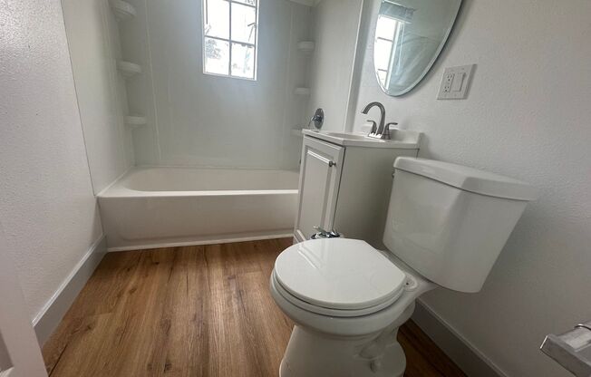 1 bed, 1 bath, $1,695, Unit 10