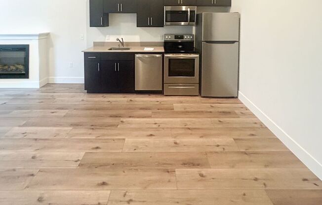 1 bed, 1 bath, 673 sqft, $1,499, Unit 106*