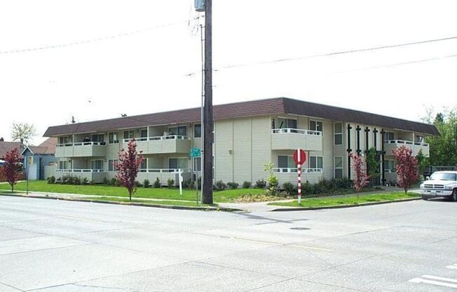 8801 9th AVE SW