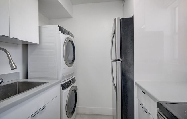 1 bed, 1 bath, 650 sqft, $2,150, Unit 504