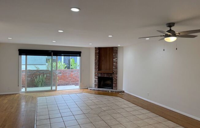 Fully Renovated,  2+2.5 spacious Santa Monica Townhouse Condo