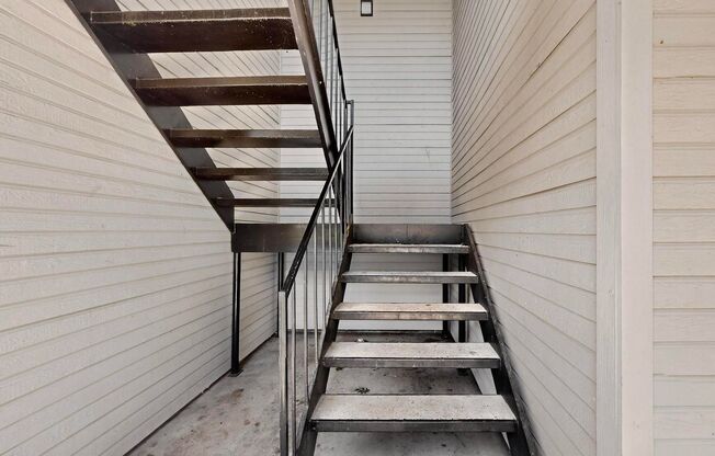 Stylish Upstairs Corner Unit Near Lake Ray Hubbard
