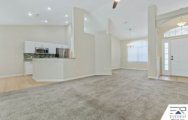 59 WOODLAWN DR