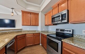Beautiful 1-Bedroom Condo in Ahwatukee – Washer & Dryer Included!