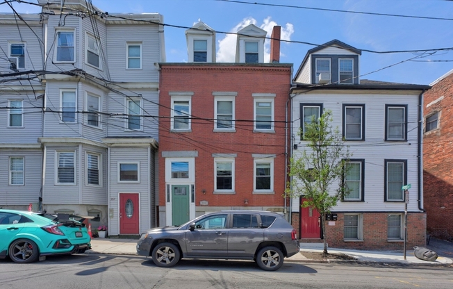 353 SUMNER