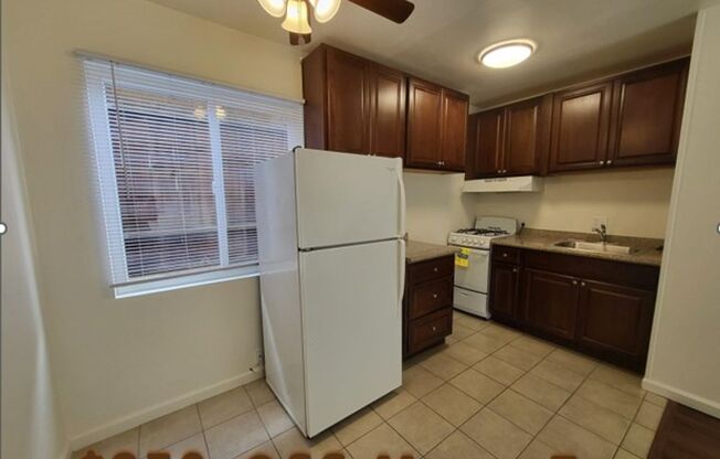 1 bed, 1 bath, 450 sqft, $2,000, Unit 2