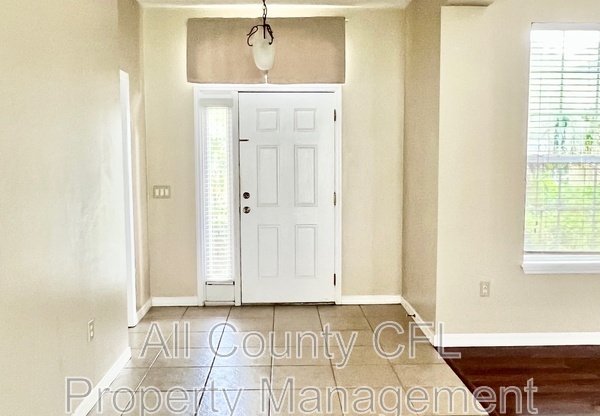 3882 WOOD THRUSH DR