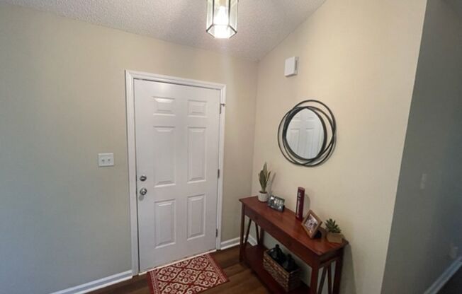 3 beds, 2 baths, $2,200