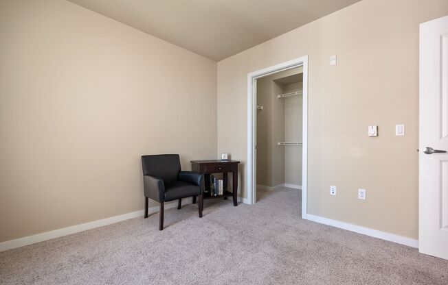 1 bed, 1 bath, 627 sqft, $2,499, Unit 420