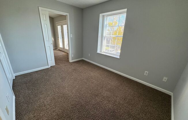 1 bed, 1 bath, 408 sqft, $695, Unit 85