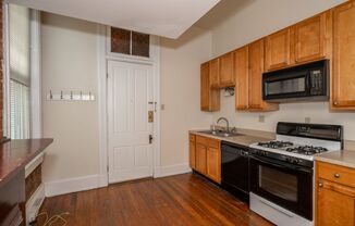 1 bed, 1 bath, $1,095, Unit 213 4B